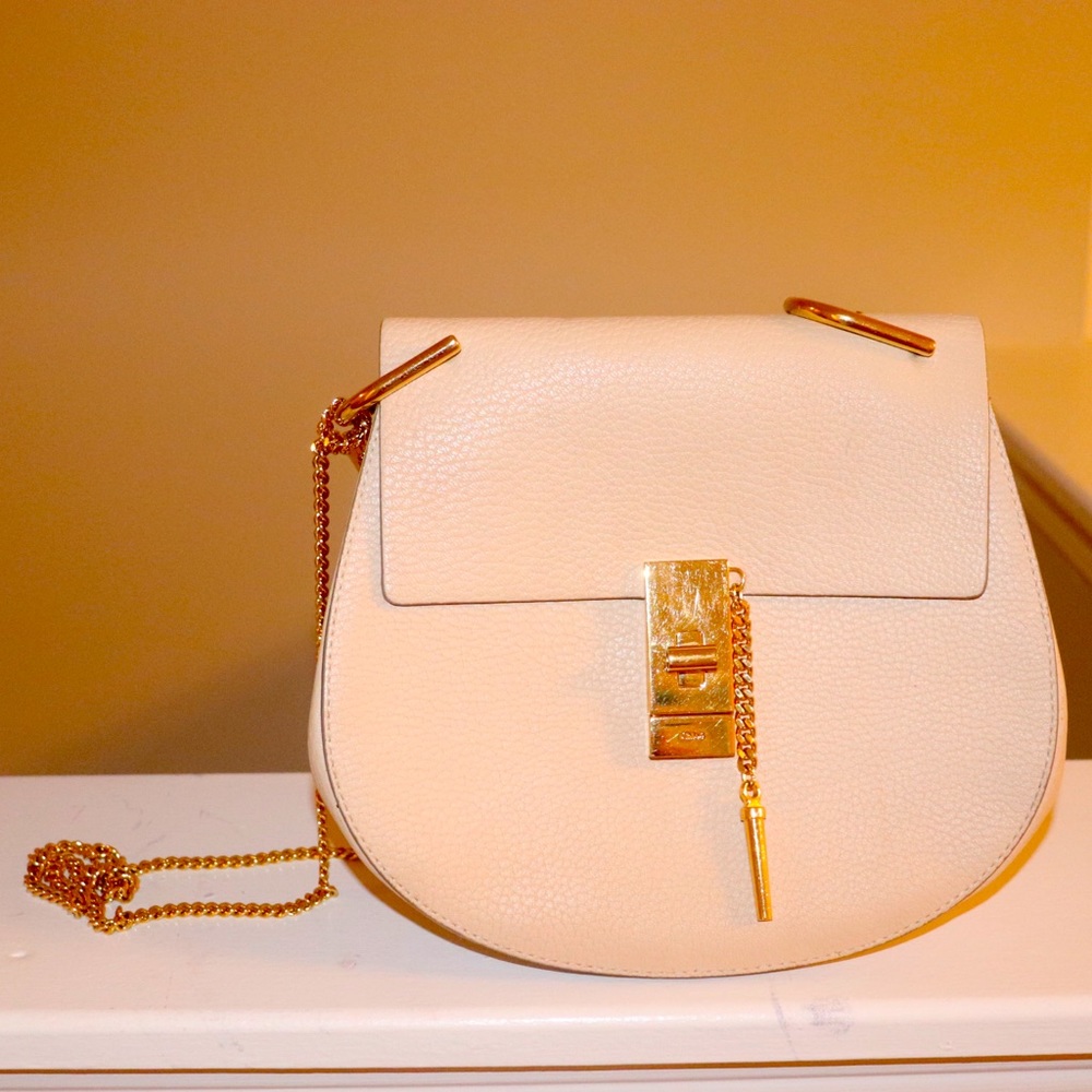 Chloe Grained Lambskin Mini Drew Shoulder Bag Biscotti Beige